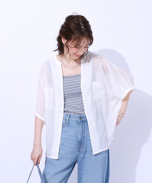 Cutie Blonde（キューティーブロンド）の「◆大人の透け感 ワッシャードルマンシャツ（シャツ/ブラウス・レディース・ブラック/ホワイト系/スモーキーグリーン系・02/03/04）」の4枚目の写真