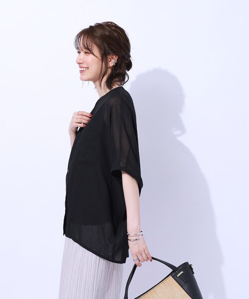 Cutie Blonde（キューティーブロンド）の「◆大人の透け感 ワッシャードルマンシャツ（シャツ/ブラウス・レディース・ブラック/ホワイト系/スモーキーグリーン系・02/03/04）」の9枚目の写真