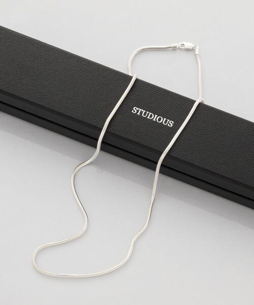 STUDIOUS(ステュディオス)の「SILVER925 SNAKE CHAIN NECKLESS(ネックレス・メンズ・シルバー・FREE)」の5枚目の写真