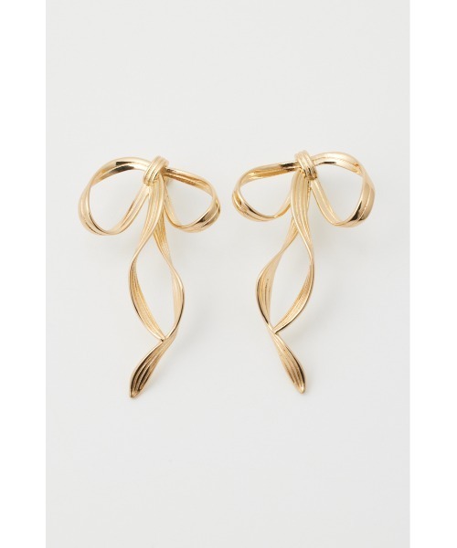 rienda（リエンダ）の「メタリックリボンピアス（ピアス（両耳用）・レディース・ゴールド/シルバー・FREE）」の10枚目の写真