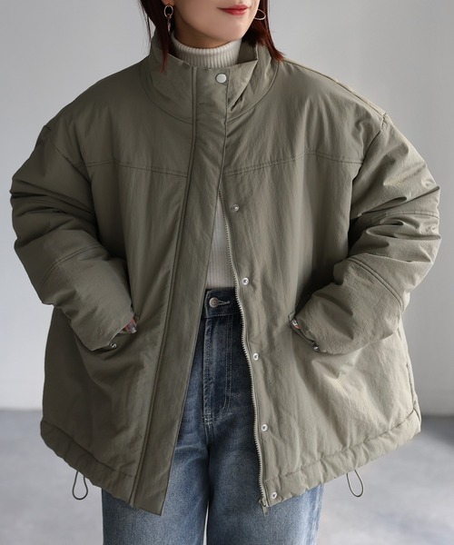 Riberry（リベリー）の「マルチポケット中綿ミドルナイロンダウン（ダウンジャケット/コート・レディース・アイボリー/カーキ/ブラック・MEDIUM）」の3枚目の写真