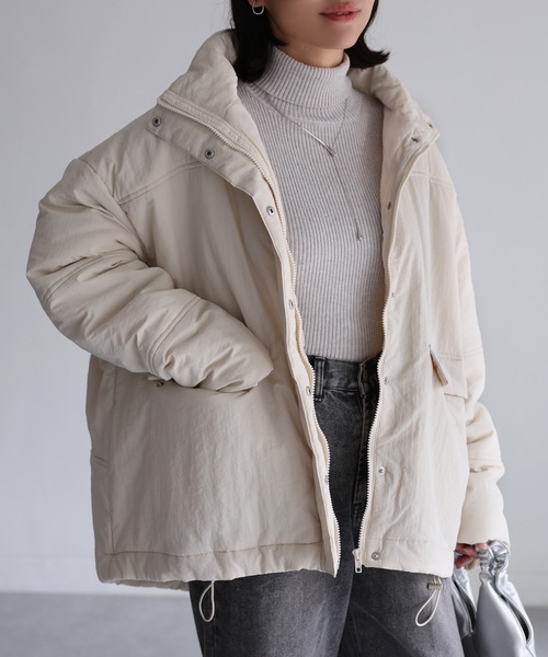 Riberry（リベリー）の「マルチポケット中綿ミドルナイロンダウン（ダウンジャケット/コート・レディース・アイボリー/カーキ/ブラック・MEDIUM）」の20枚目の写真