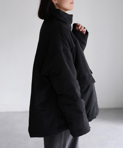 Riberry（リベリー）の「マルチポケット中綿ミドルナイロンダウン（ダウンジャケット/コート・レディース・アイボリー/カーキ/ブラック・MEDIUM）」の13枚目の写真