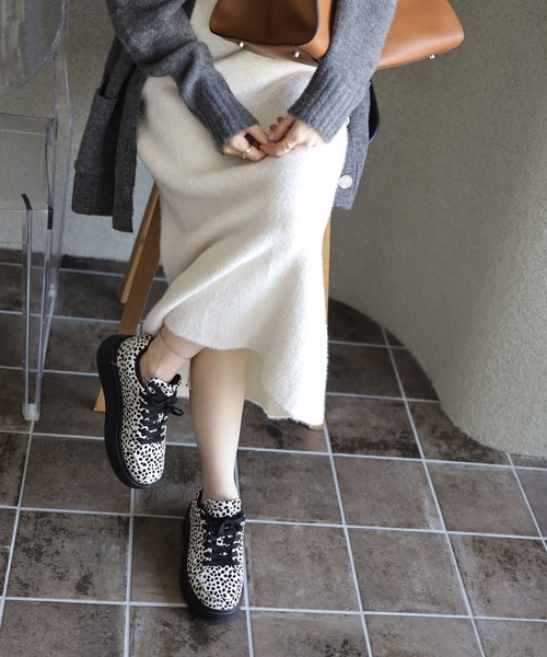 SESTO（セスト）の「軽量厚底レースアップボリュームスニーカー（スニーカー・レディース・シルバー/ブラック/ブラウン系その他/アイボリー・S/M/L/LL/3L）」の12枚目の写真