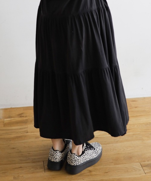 SESTO（セスト）の「軽量厚底レースアップボリュームスニーカー（スニーカー・レディース・シルバー/ブラック/ブラウン系その他/アイボリー・S/M/L/LL/3L）」の11枚目の写真