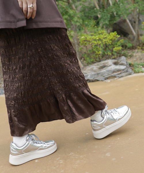 SESTO（セスト）の「軽量厚底レースアップボリュームスニーカー（スニーカー・レディース・シルバー/ブラック/ブラウン系その他/アイボリー・S/M/L/LL/3L）」の13枚目の写真