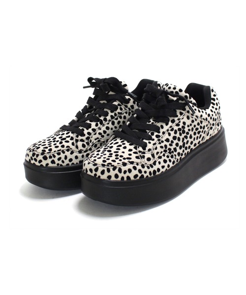 SESTO（セスト）の「軽量厚底レースアップボリュームスニーカー（スニーカー・レディース・シルバー/ブラック/ブラウン系その他/アイボリー・S/M/L/LL/3L）」の20枚目の写真