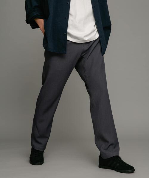 URBAN RESEARCH Sonny Label（アーバンリサーチサニーレーベル）の「ワンタックイージースリムパンツ（その他パンツ・メンズ・チャコールグレー/ネイビー・MEDIUM/LARGE/X-LARGE）」の2枚目の写真