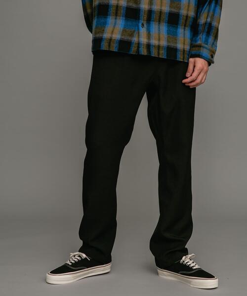 URBAN RESEARCH Sonny Label（アーバンリサーチサニーレーベル）の「ワンタックイージースリムパンツ（その他パンツ・メンズ・チャコールグレー/ネイビー・MEDIUM/LARGE/X-LARGE）」の17枚目の写真