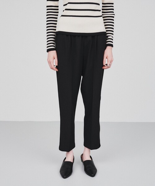 cloenc（クロエンス）の「◆【セットアップ／マシンウォッシュ】サイドラインタック入りテーパードパンツ（その他パンツ・レディース・グレー系その他3/ナチュラル/ブラック・01/02/03）」の9枚目の写真