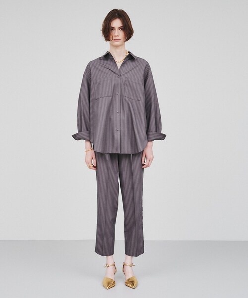 cloenc（クロエンス）の「◆【セットアップ／マシンウォッシュ】サイドラインタック入りテーパードパンツ（その他パンツ・レディース・グレー系その他3/ナチュラル/ブラック・01/02/03）」の13枚目の写真