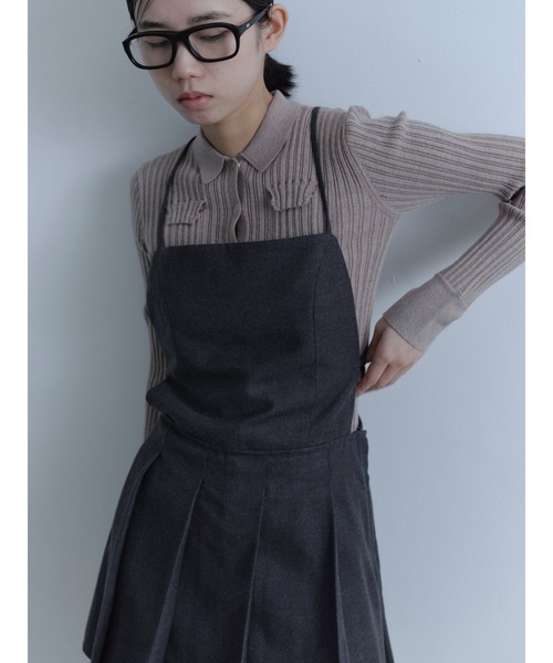 Abor（アボア）の「【Abor】Apron Pleated Mini Dress/エプロンプリーツミニドレス（ワンピース・レディース・チャコールグレー/ブラック・FREE）」の13枚目の写真