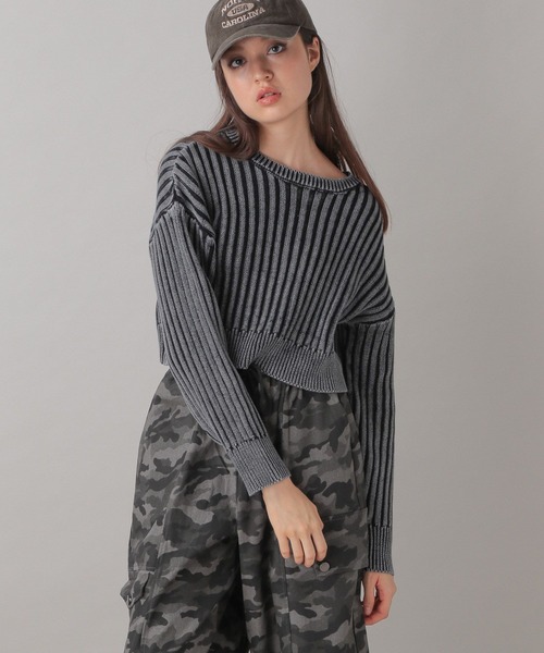 FOREVER 21(フォーエバー トゥエンティーワン)の「【2024FW】ヴィンテージライクニットプルオーバー(ニット/セーター・レディース・グレー/ピンク/ネイビー・FREE)」の9枚目の写真