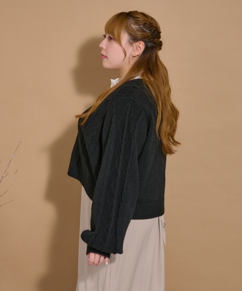 Louiosy（ルオシー）の「【大きいサイズ】リボンケーブルカーディガン（ニット/セーター・レディース・レッド/ブラック/アイボリー・3L/4L）」の11枚目の写真