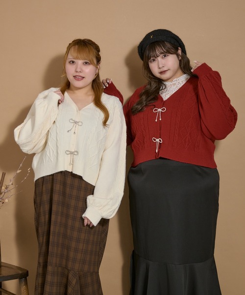 Louiosy（ルオシー）の「【大きいサイズ】リボンケーブルカーディガン（ニット/セーター・レディース・レッド/ブラック/アイボリー・3L/4L）」の20枚目の写真