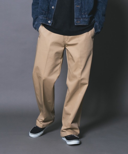 Dickies(ディッキーズ)の「【DICKIES/ディッキーズ】TCツイルワイドストレートパンツ(チノパンツ・メンズ・チャコールグレー/ブラック/ベージュ/ブラウン・MEDIUM/LARGE/X-LARGE)」の17枚目の写真