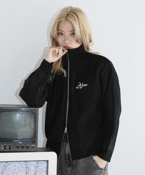 MSG(エムエスジー)の「メタルプレートヴィンテージライクダブルジップアップニット(ニット/セーター・メンズ・ブラック系/グレー系/ブラウン系・S/M/L/XL)」の19枚目の写真