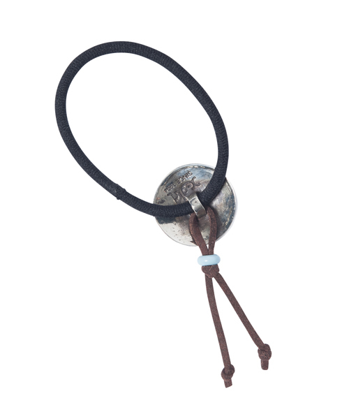 X-girl（エックスガール）の「CONCHO HAIR ELASTIC（ヘアゴム・レディース・レッド/ブルー・ONE SIZE）」の3枚目の写真