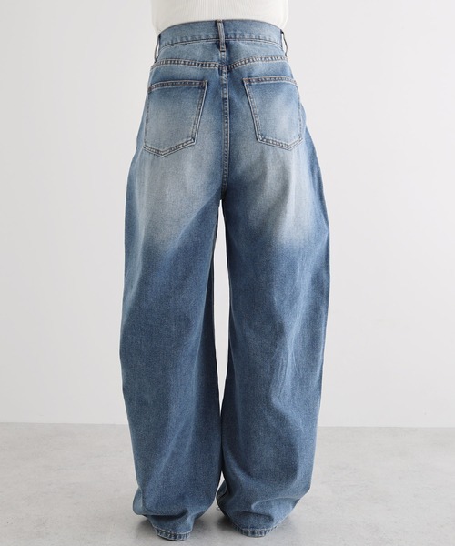 andme(アンドミー)の「ワイドデニムカーブパンツ(デニムパンツ・レディース・ブラック/ライトブルー/ブルー・L/M)」の14枚目の写真