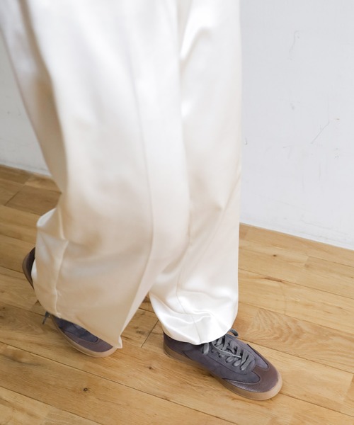 SESTO(セスト)の「ガムソールレースアップスニーカー(スニーカー・レディース・グレイッシュベージュ/グレー/ブラウン・22.5cm/23.0cm/23.5cm/24.0cm/24.5cm/25.0cm)」の7枚目の写真