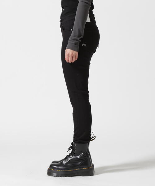 DENHAM(デンハム)の「DENHAM/デンハム/SHARP BLFMB30(デニムパンツ・レディース・ブラック・27/25/24/23/26)」の4枚目の写真