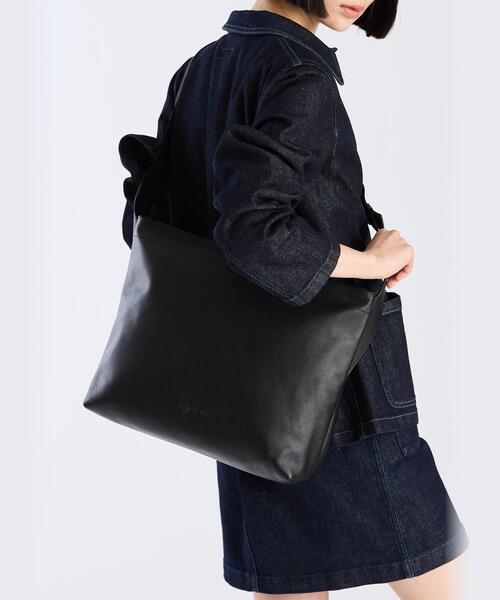 agnes b.(アニエスベー)の「ショルダーバッグ YAH01-03(ショルダーバッグ・メンズ・ブラック・FREE)」の8枚目の写真