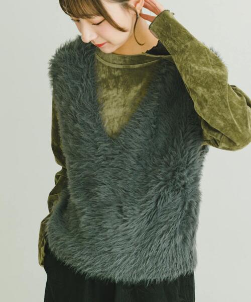 ITEMS URBANRESEARCH（アイテムズ アーバンリサーチ）の「シアーベロアロングTシャツ（Tシャツ/カットソー・レディース・オフホワイト/チャコールグレー/マスタード・FREE）」の3枚目の写真