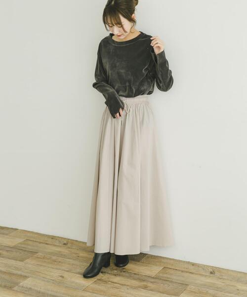 ITEMS URBANRESEARCH（アイテムズ アーバンリサーチ）の「シアーベロアロングTシャツ（Tシャツ/カットソー・レディース・オフホワイト/チャコールグレー/マスタード・FREE）」の18枚目の写真