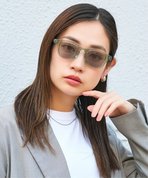 JOURNAL STANDARD relume（ジャーナルスタンダード　レリューム）の「【WEB限定】ウェリントン型 サングラス｜紫外線対策｜UVカット｜ユニセックス｜ジャーナルスタンダードレリューム｜Zoff｜JOURNAL STANDARD relume（サングラス・レディース・ブラウン系その他2/ライトグリーン/ブラウン/ブラック・FREE）」の4枚目の写真