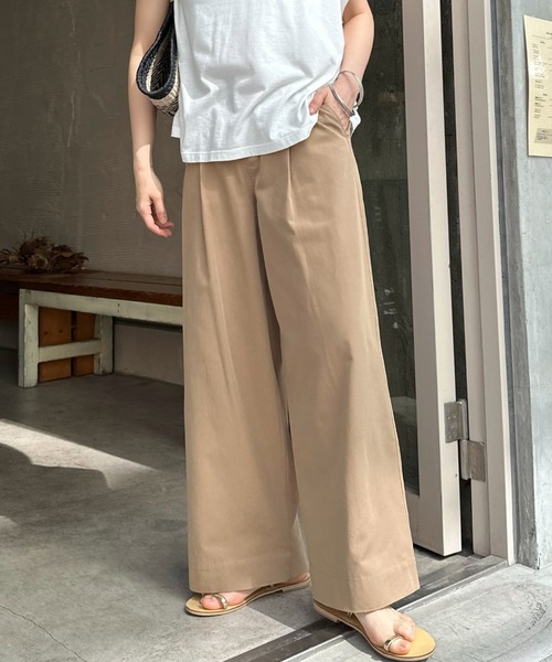 タックワイドパンツ