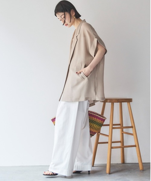 Doux archives（ドゥアルシーヴ）の「タックワイドパンツ（その他パンツ・レディース・ベージュ/ネイビー/ホワイト・36/38）」の17枚目の写真