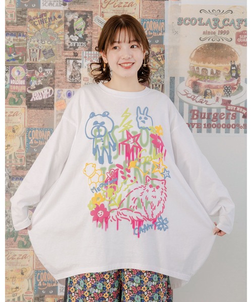 ScoLar(スカラー)の「151636:アニマルらくがき柄発泡プリントチュニック(Tシャツ/カットソー・レディース・ブラック/オフホワイト/パープル・M)」の2枚目の写真