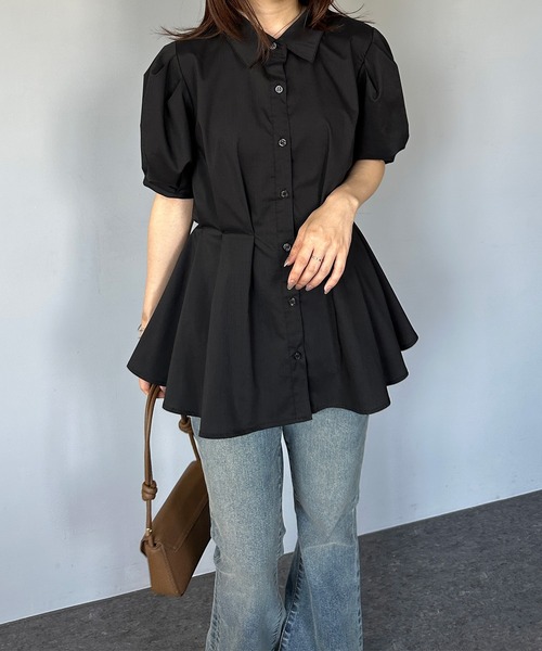 solleim(ソルレム)の「パフスリーブペプラムシャツ(シャツ/ブラウス・レディース・ブラック/オフホワイト/ブルー・M/L)」の17枚目の写真