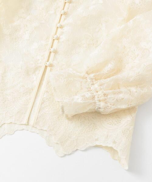 KBF(ケイビーエフ)の「オーガンジー刺繍クロップドブラウス(シャツ/ブラウス・レディース・アイボリー/ブラック/ピンク・ONE)」の11枚目の写真