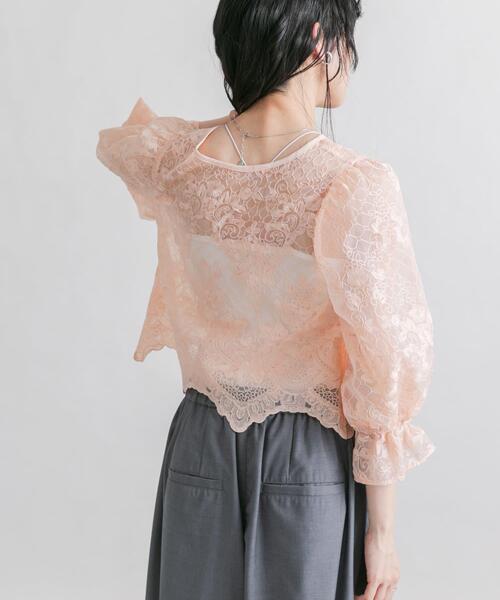 KBF(ケイビーエフ)の「オーガンジー刺繍クロップドブラウス(シャツ/ブラウス・レディース・アイボリー/ブラック/ピンク・ONE)」の15枚目の写真