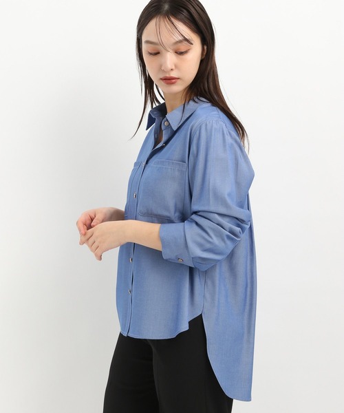 Andemiu（アンデミュウ）の「シャンブレーデニムシャツ325565（シャツ/ブラウス・レディース・ライトブルー/ブルー・FREE）」の14枚目の写真