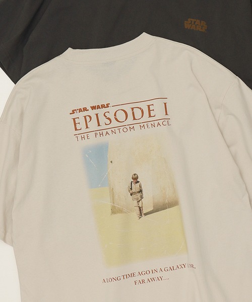 STAR WARS（スターウォーズ）の「【STAR WARS/スターウォーズ】ポスターアートプリント 半袖Tシャツ（Tシャツ/カットソー・レディース・ブラック系1/ホワイト系1/ホワイト系3/ブラック系2/ホワイト系2/ブラック系4/ホワイト系4/ブラック系3・L/M/LL）」の4枚目の写真