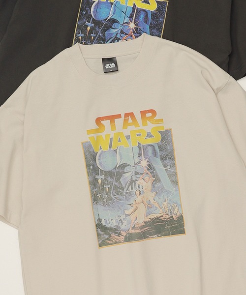 STAR WARS（スターウォーズ）の「【STAR WARS/スターウォーズ】ポスターアートプリント 半袖Tシャツ（Tシャツ/カットソー・レディース・ブラック系1/ホワイト系1/ホワイト系3/ブラック系2/ホワイト系2/ブラック系4/ホワイト系4/ブラック系3・L/M/LL）」の5枚目の写真
