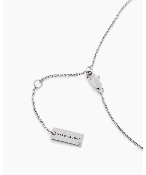 MARC JACOBS(マークジェイコブス)の「BUTTON ABALONE BUTTON ABALONE NECKLACE/ボタン アバロニ ネックレス(ネックレス・レディース・シルバー系・ONE SIZE)」の8枚目の写真