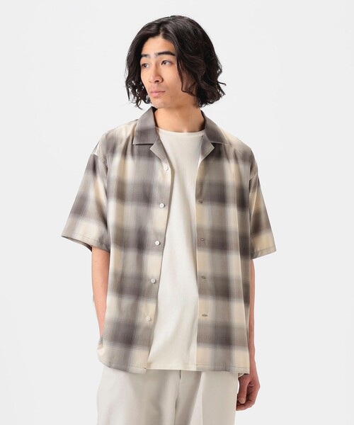 B:MING by BEAMS（ビーミングバイビームス）の「ポリエステル リップストップ ショートスリーブ シャツ（シャツ/ブラウス・メンズ・グレー/サックスブルー・SMALL/LARGE/MEDIUM/X-LARGE）」の2枚目の写真