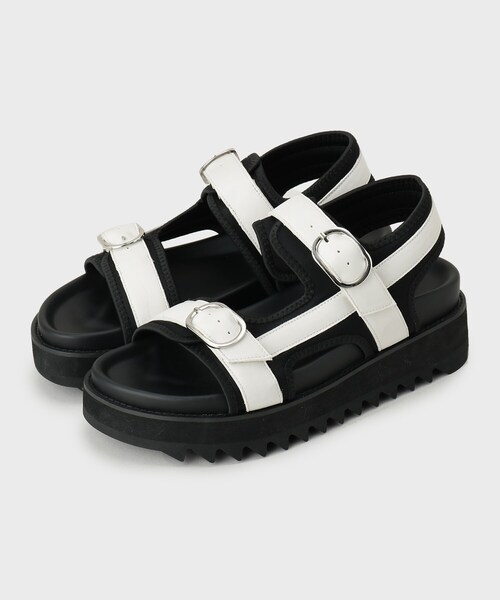 tk.TAKEO KIKUCHI（ティーケータケオキクチ）の「身長＋4.2cmアソートシャークソールボリュームサンダル（サンダル・メンズ・ブラック系1/ブラック系/ブラック/グレー・65/75/55）」の5枚目の写真