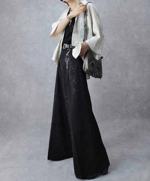 Spielio】Foil printed embossed slacks/ 箔プリントシボ加工