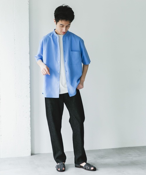 URBAN RESEARCH DOORS（アーバンリサーチドアーズ）の「『XLサイズ/WEB限定』『吸水速乾』セオアルファバンドカラーショートスリーブシャツ（シャツ/ブラウス・メンズ・オフホワイト/チャコールグレー/ロイヤルブルー/ブラウン/ライトグレー・MEDIUM/LARGE/X-LARGE）」の9枚目の写真