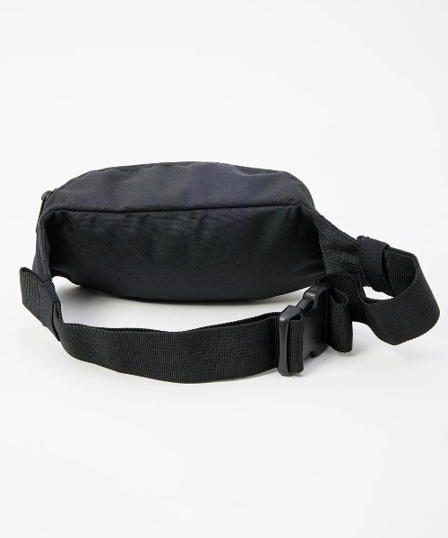 DAKINE（ダカイン）の「DAKINE メンズ CLASSIC HIP PACK【2025年春夏モデル】/ダカインロゴワンポイントボディバッグ・ウエストポーチ（ボディバッグ/ウエストポーチ・メンズ・ブラック・FREE）」の5枚目の写真