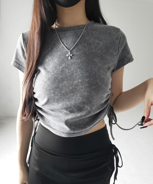 me+em select(ミームセレクト)の「【 2color 】サイドシャーリングリボンヴィンテージショートTシャツ / side shirring ribbon vintage short T-shirt(Tシャツ/カットソー・レディース・グレー/ブラック・FREE)」の2枚目の写真
