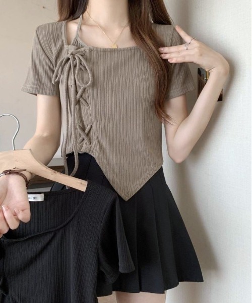 COMON＋（コモンプラス）の「サイド編み上げ リボンタイプ 半袖Tシャツ カットソー（シャツ/ブラウス・レディース・ブラック/ブラウン・M/L）」の8枚目の写真