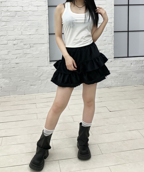 lilful(リルフル)の「ショート丈 クロスモチーフラインストーン タンクトップ(タンクトップ・レディース・ホワイト/ブラック・M/S/L)」の5枚目の写真