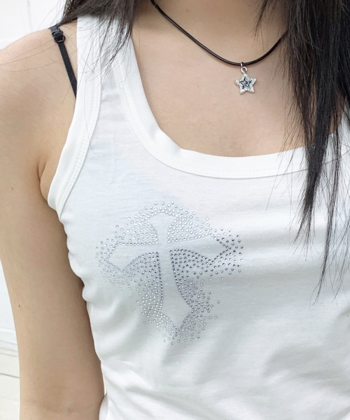 lilful(リルフル)の「ショート丈 クロスモチーフラインストーン タンクトップ(タンクトップ・レディース・ホワイト/ブラック・M/S/L)」の8枚目の写真