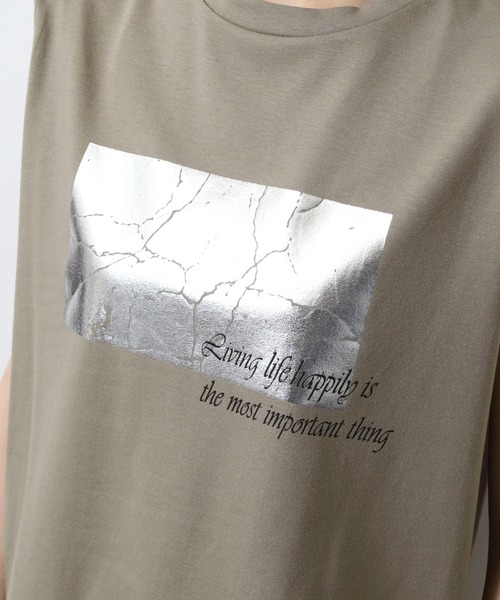 A.N.L（エーエヌエル　レーベル）の「A.N.L 箔プリントタンクトップ ノースリーブトップス（Tシャツ/カットソー・レディース・オフホワイト/モカ/ブラック・38）」の20枚目の写真