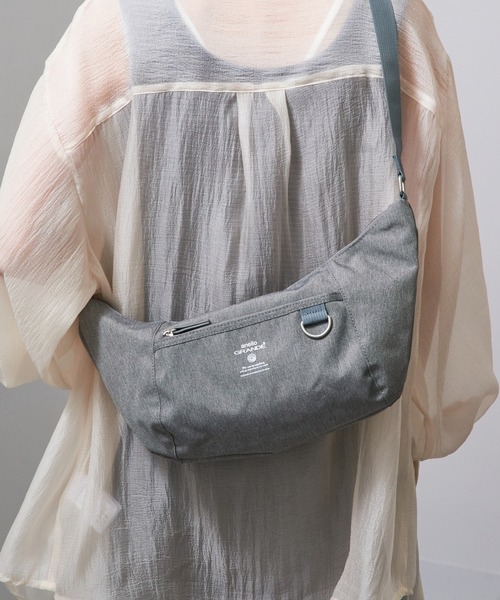anello（アネロ）の「【anello】GTB4769 リニューアルエスピーエス ショルダー 軽量（ショルダーバッグ・レディース・ブラック/ライトグレー/ネイビー・FREE）」の11枚目の写真